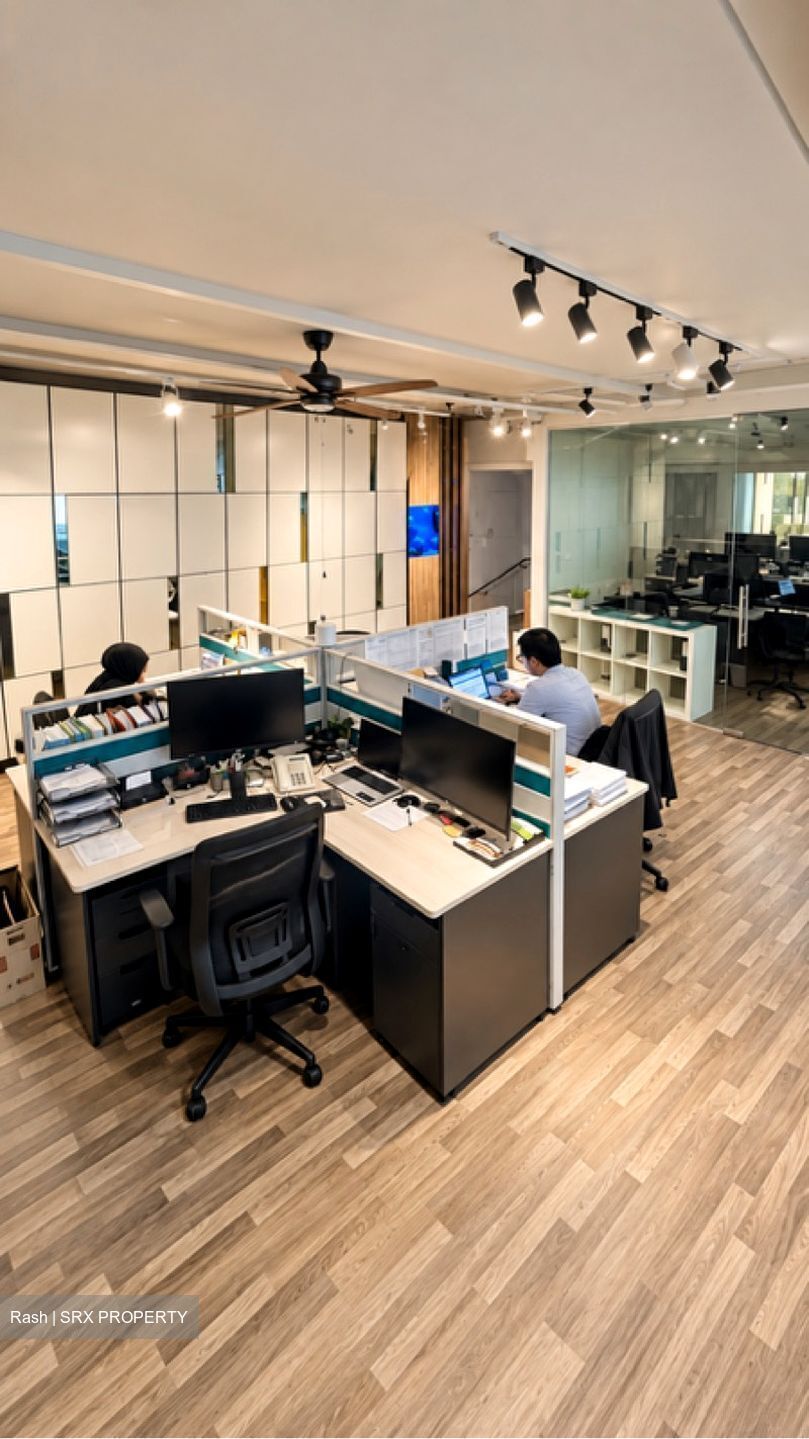 M-space (D25), Factory #634986061